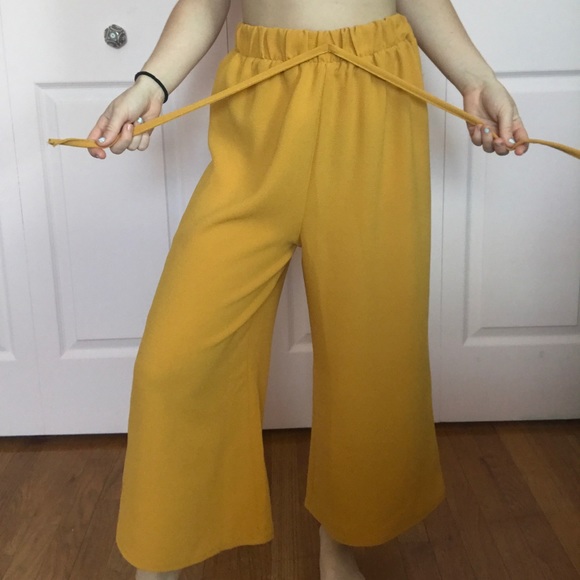 YELLOW PANTS - Picture 7 of 7